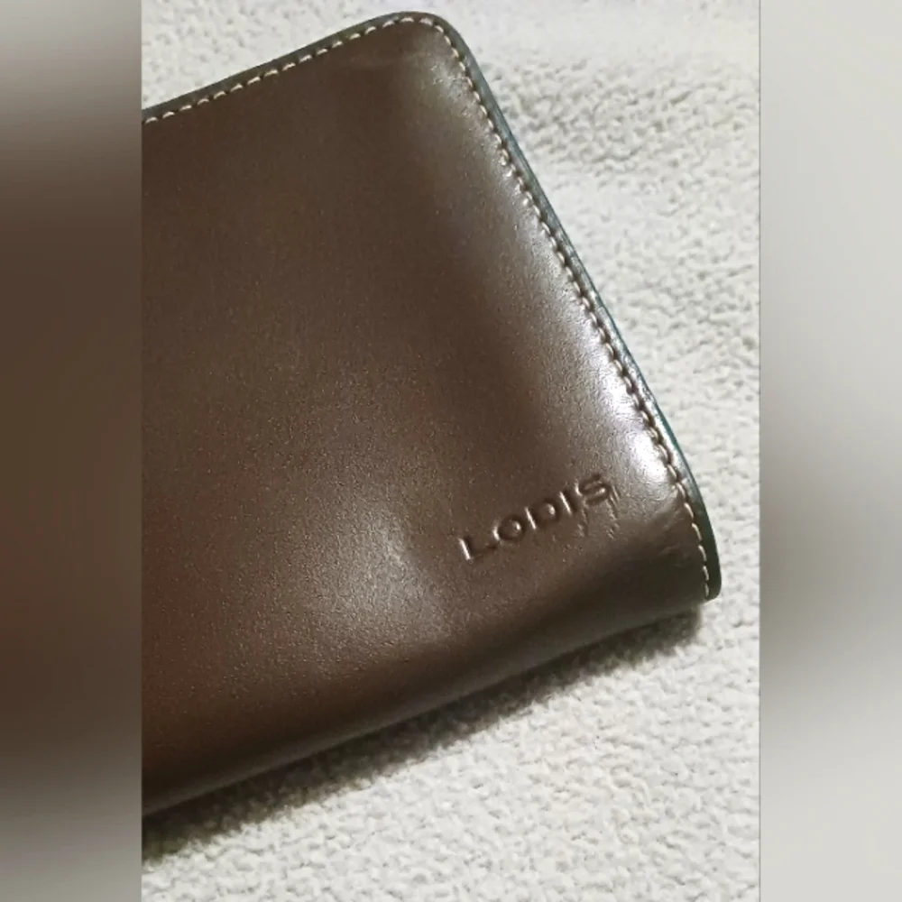 👛 LODIS Wallet - Picture 4 of 10